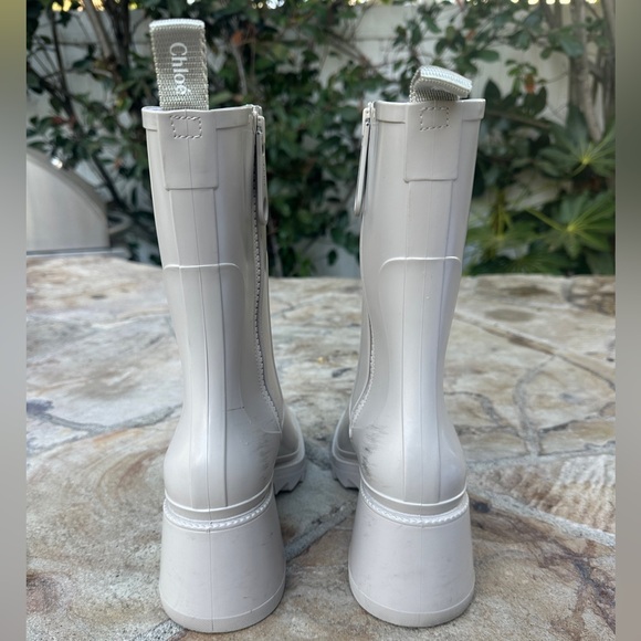 Authentic CHLOE Betty Rainboots - Picture 2 of 9
